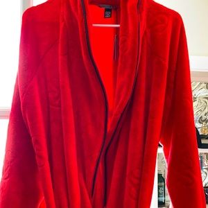 NWT Victoria Secret Robe